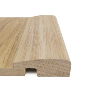 Oak L-Section 7mm Rebate 0.9m Satin Lacquered